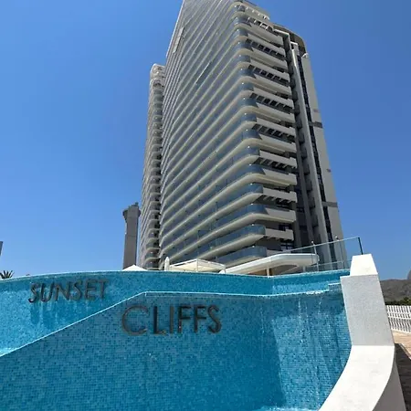Apartment Sunset Cliffs 5 Star Complex With Heated Pool And Jacuzzi's Benidorm