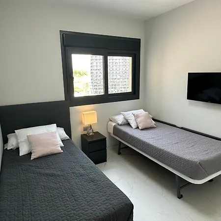 Sunset Cliffs 5 Star Complex With Heated Pool And Jacuzzi's Apartment Benidorm